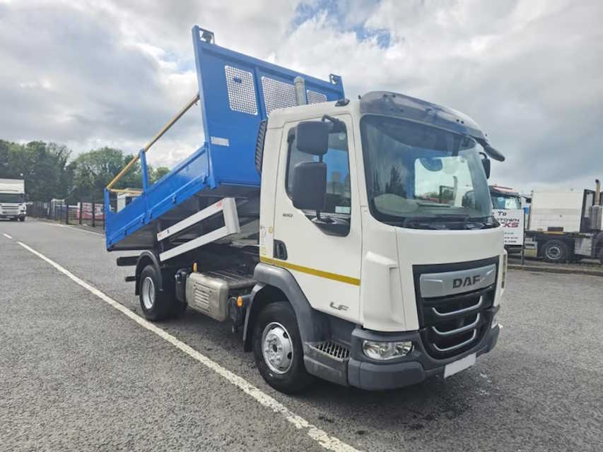Самоскид DAF LF аренда у компанії <strong>Марктранс (MARKTRANS)</strong>
