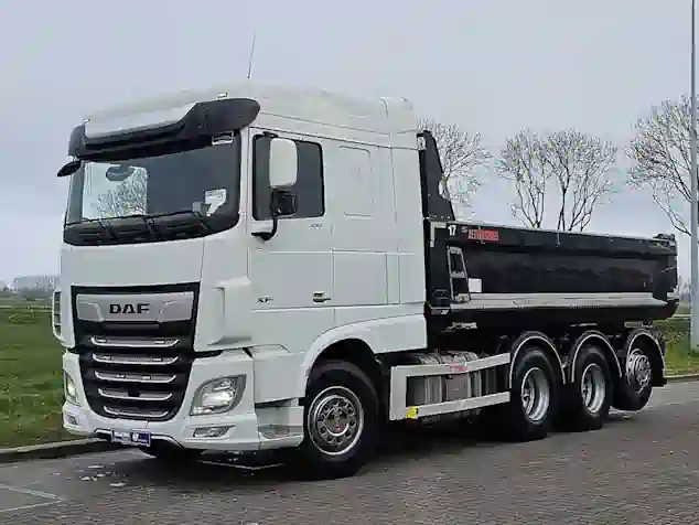 Самоскид DAF XF 530