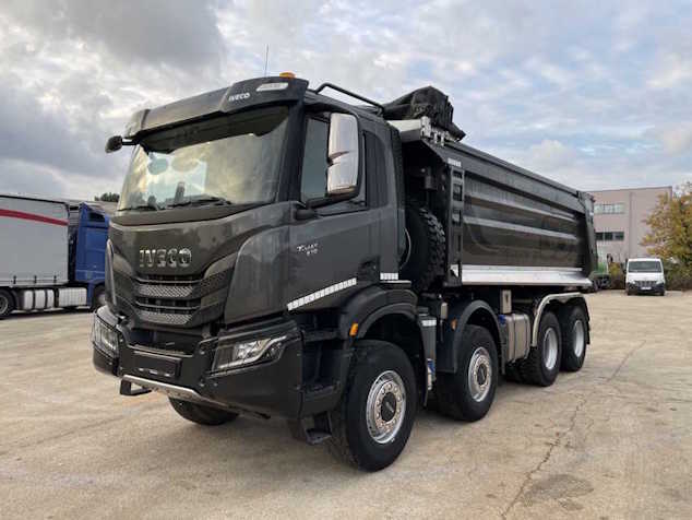 Оренда самоскида Iveco T-Way в компанії МАРК ТРАНС БУД (Марктранс)