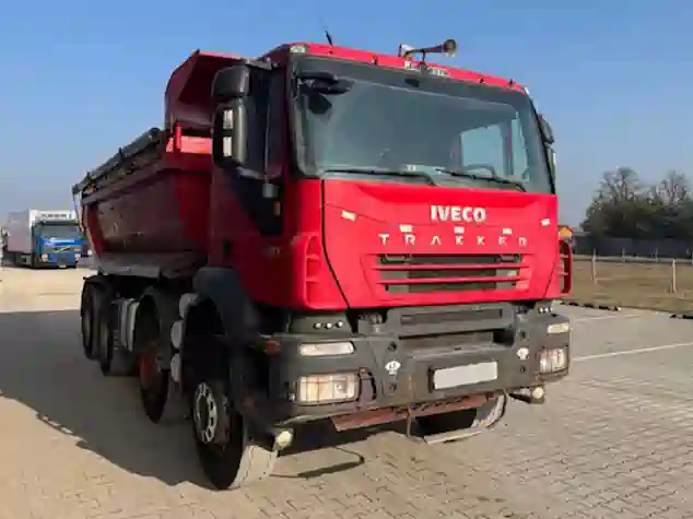 Оренда Iveco Trakker у компанії МАРК ТРАНС БУД (Марктранс)