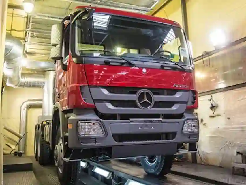 Оренда самоскида Mercedes-Benz Actros 1841