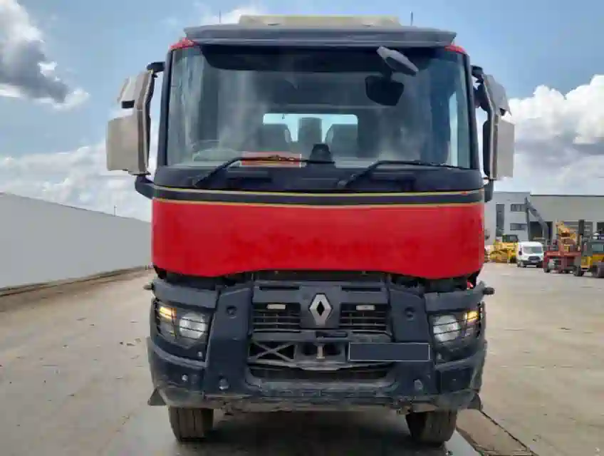 Орендувати самоскид Renault C440