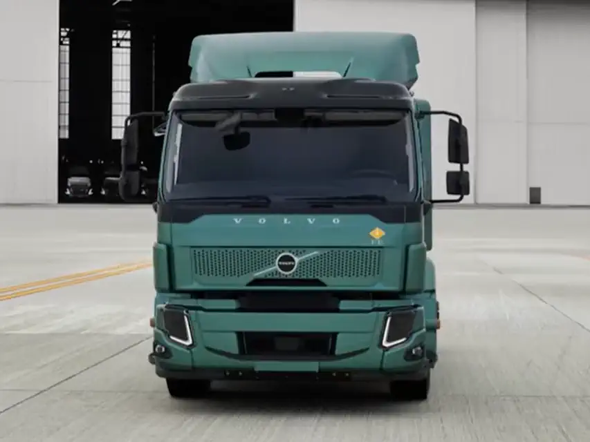 Аренда грузового авто Volvo FL