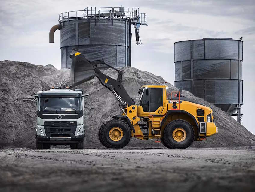 Аренда самосвала Volvo FMX